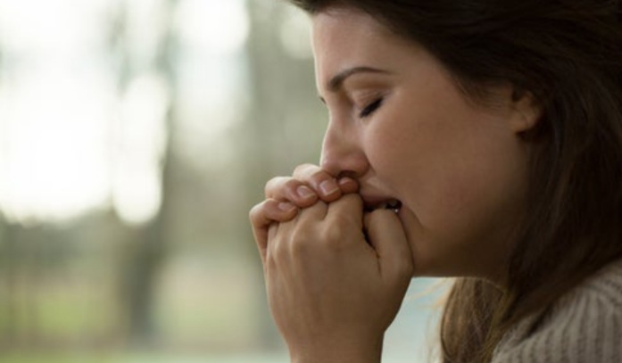 Top 4 de Oración para Calmar los Nervios de las personas